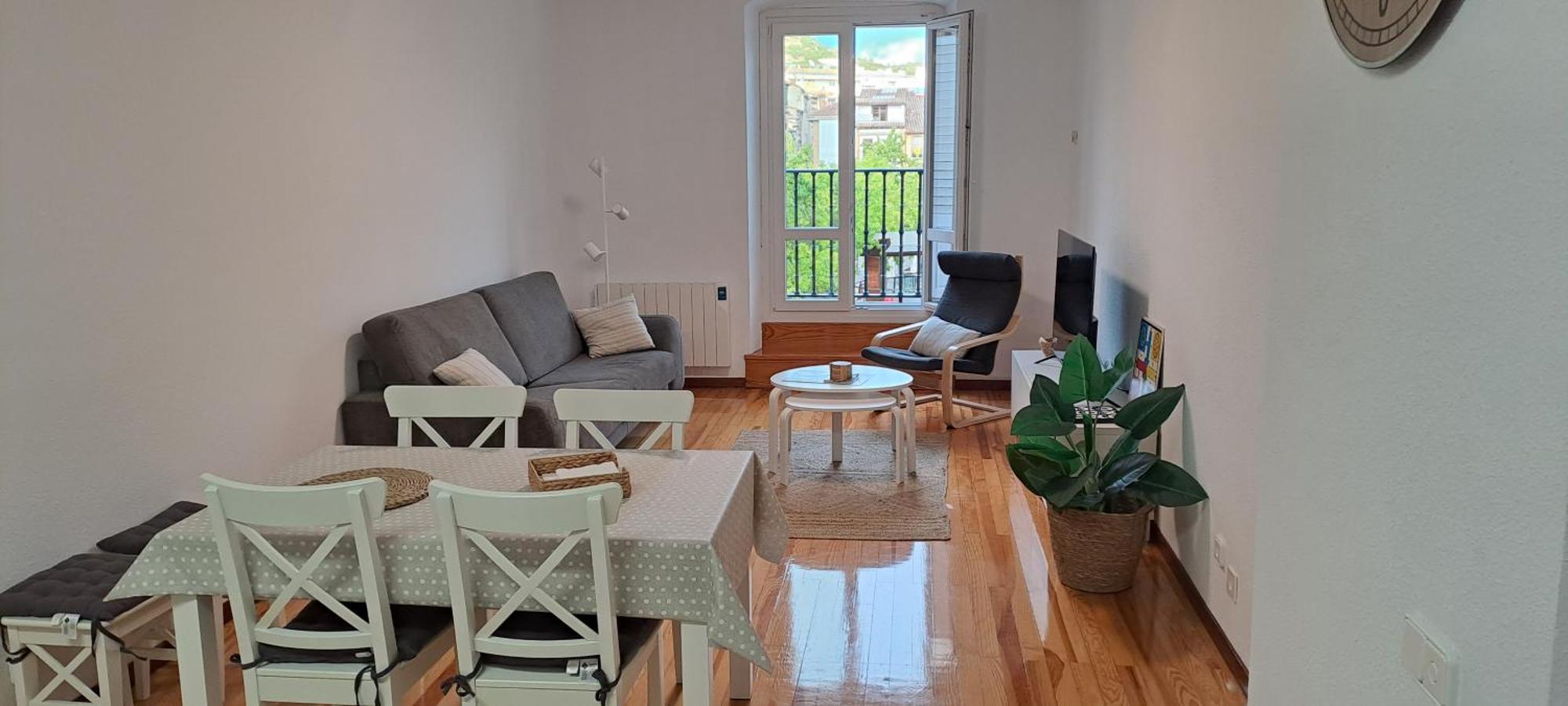 Erdizka, Centrico Apartamento Turistico Con La Mejor Vista Plaza De Los Fueros Estella Buitenkant foto